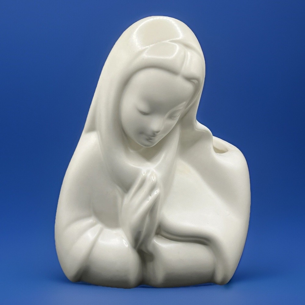 Hull Pottery Madonna Planter/Vase Blessed Mother Praying Hands White F61 Vtg